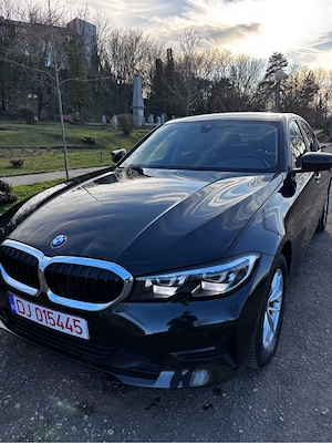 BMW Seria 3  - imagine 4