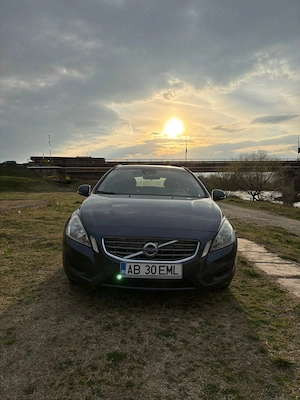Volvo v60 1.6 diesel  - imagine 2