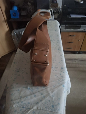 Vinzare geanta din piele