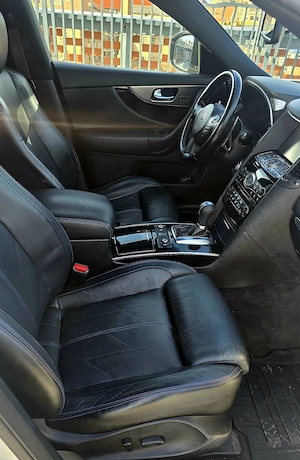 Infiniti QX70 2016 - imagine 8