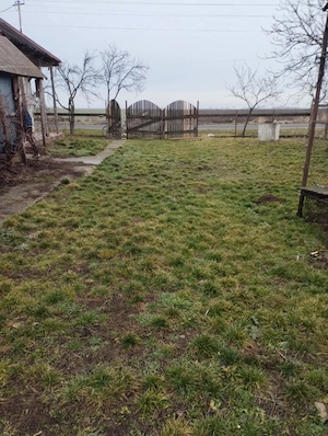 Casa de vânzare  - imagine 2