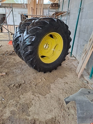 Vând roți tractor  - imagine 3