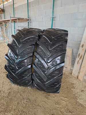 Vând roți tractor  - imagine 2