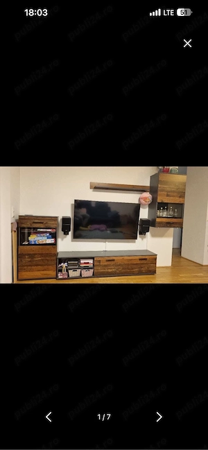 mobilier living cu vitrina