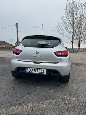 Vand sau Schimb Renault clio 2015 - imagine 3