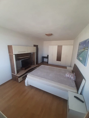 Persoan  fizica v nd apt cu 3 camere pe Mihai Viteazu,Sibiu - imagine 2