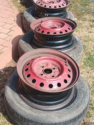 Jante tabla si cauciucuri de vanzare