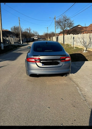 Jaguar Xf luxury  - imagine 3