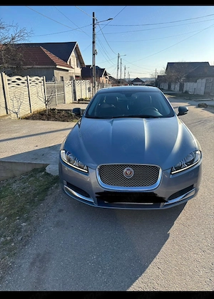 Jaguar Xf luxury 
