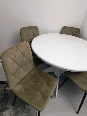 masă dining și 4 scaune tapițate 