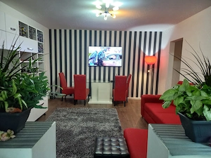 Persoana fizica vand apartament cu 2 camere modificat in 3 situat in cartierul Rogerius din Oradea  