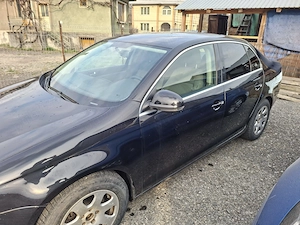 Volkswagen Jetta 2006, 2.0 TDI Sportline - imagine 2