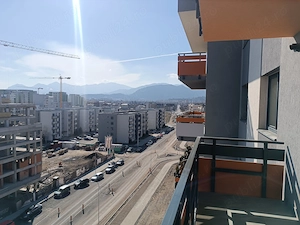 Închiriere apartament pe str.Tiberiu Eremia , Tractorul  - imagine 3