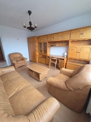 Vand Apartament modern 2 camere, zona Spital Judetean, aer conditionat, centrala proprie - imagine 2