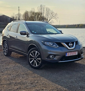 Nissan X-Trail 2016 Istoric complet cu facturi Garantie Panoramic Anvelope noi - imagine 2