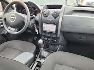 Dacia Duster  1,6 Benzina + GPL   2015 - imagine 8