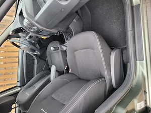 Dacia Duster  1,6 Benzina + GPL   2015 - imagine 7