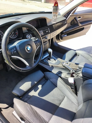 Bmw. e90 2011 - imagine 4