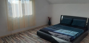 Vind   casa si garaj  - imagine 2