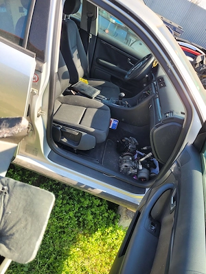 Audi a4 b6 fara motor descomplectat  - imagine 5