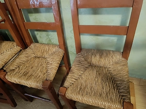 Vind dulap,vind scaune 