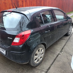 Opel Corsa - imagine 5