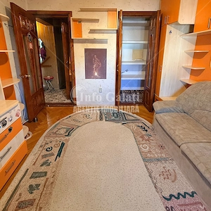 | Apartament cu 4 camere | CENTRU, Fata pe Valuri | 77.000 Euro | - imagine 4