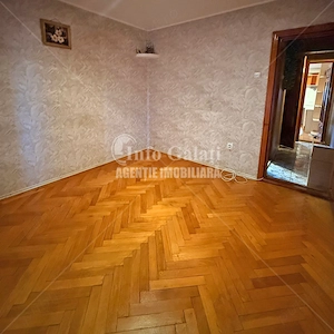 | Apartament cu 4 camere | CENTRU, Fata pe Valuri | 77.000 Euro | - imagine 5