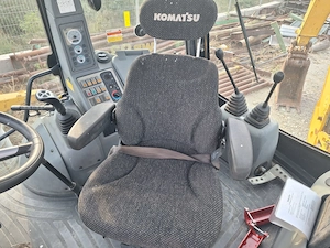 Buldoexcavator Komatsu 93S, an 2014, AC, antibalans - imagine 4