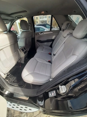 Mercedes-Benz ML 350 SUV, 258 CP, 2011, 264.000 km   - imagine 3