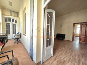 SPATIU COMERCIAL | ULTRACENTRAL | 1066 MP UTIL | ORADEA - imagine 11