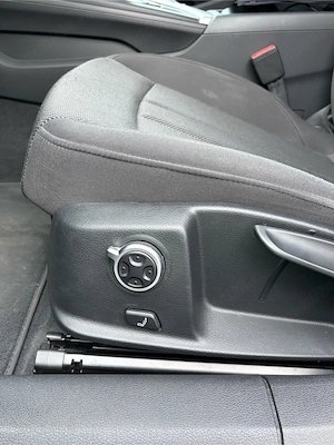 Audi A4 S-Tronic - 2.0 TDI - imagine 8