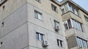 Apartament 3 camere Tomis 3 - imagine 2