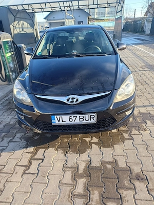 Hyundai i30 1,6 crdi 2012 - imagine 7