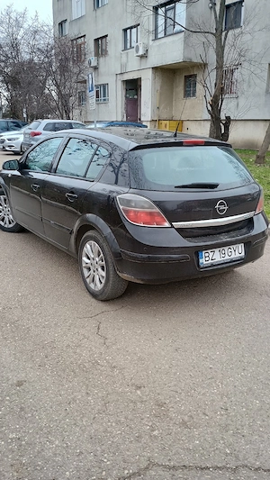 Opel Astra H  - imagine 3