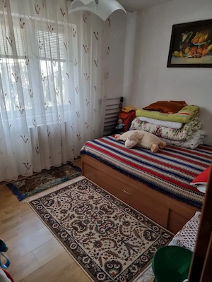 apartament de vanzare ,micro 6,,semidecomandat - imagine 4