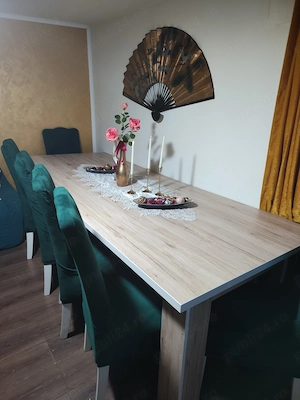 Vând masa 12 persoane fără scaune 