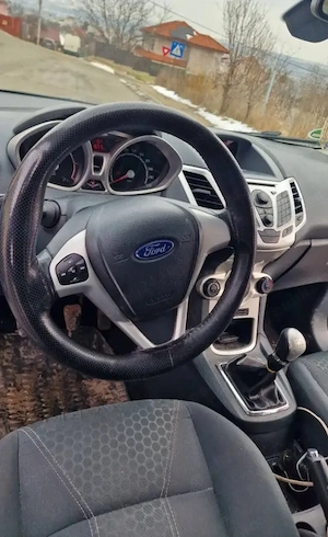 Ford Fiesta 1.6 - imagine 4