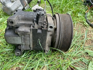 butoane geam mazda 6 2007 - imagine 2