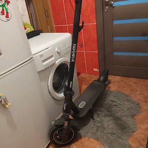vand     trotineta Xiaomi 5 PRO