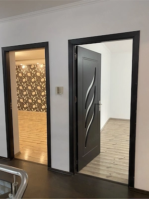 Casa de Vanzare 209 000   neg - imagine 3