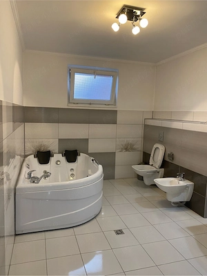 Casa de Vanzare 209 000   neg - imagine 4