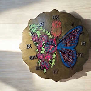 Ceasuri pictate handmade