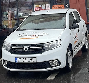 Școală de șoferi 1900 lei + 2 ședințe GRATUITE