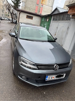 Volkswagen Jetta 2014 1.6TDI - imagine 3