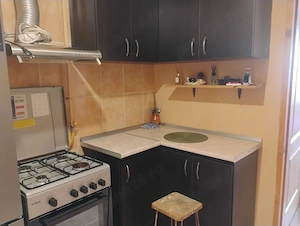 garsonieră de închiriat 