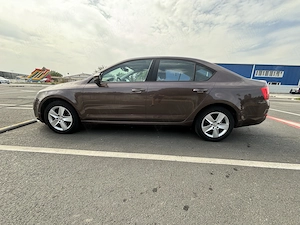 Skoda Octavia Greeline  - imagine 6