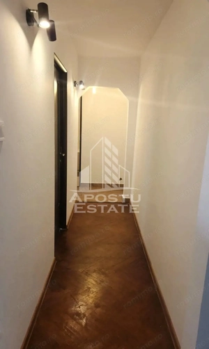 Apartament cu 2 camere,decomandat, centrala proprie, Plavat 2 - imagine 7