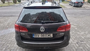VwPassat 1.6 Tdi euto 5 an fab 2013 - imagine 4