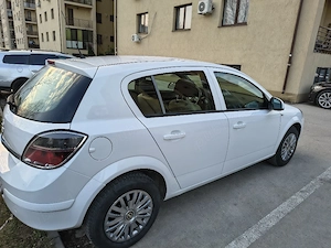 Opel Astra H 2012, Euro 5, stare excelentă  - imagine 2